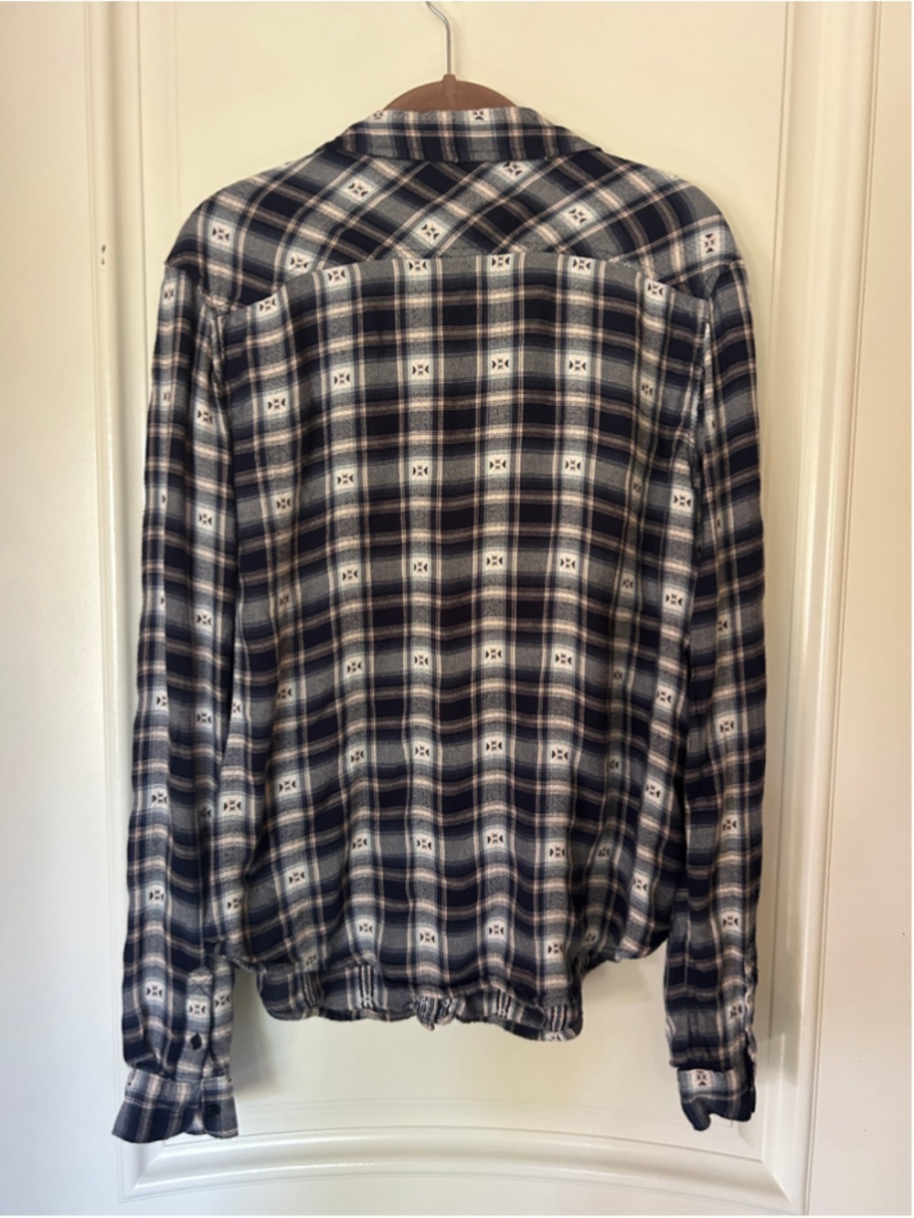 Women's PAIGE Plaid Button Down Shirt Size L Blue White - Picture 6 of 6